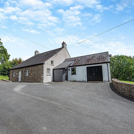 Vila Dolgoed House Llangadog Exteriér fotografie